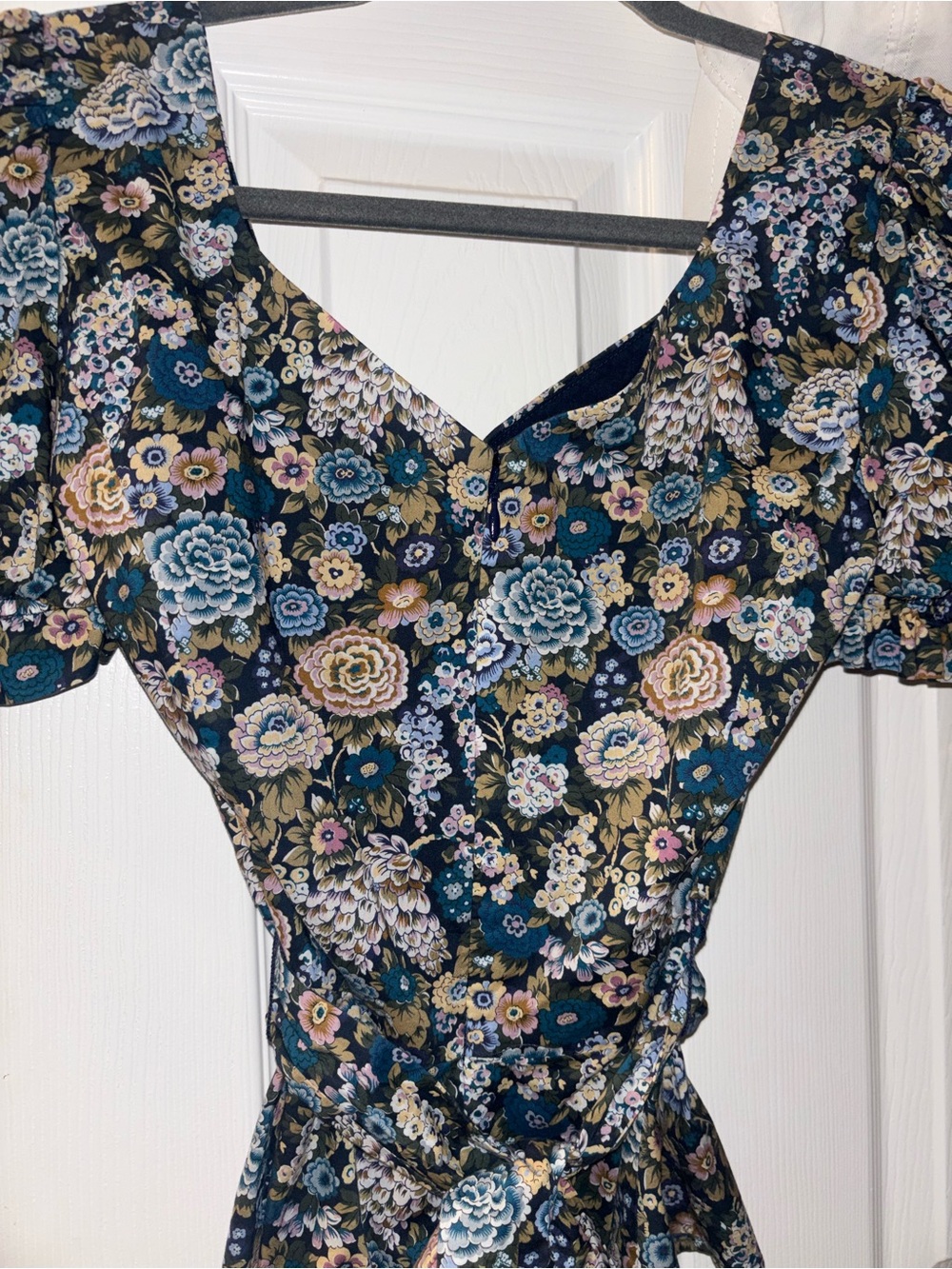 Antonio melani Puff Sleeves
